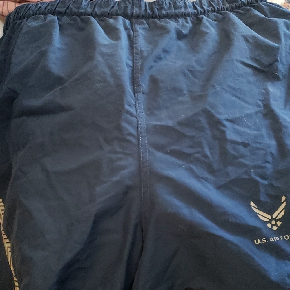 U.S. Air Force Blue Lined Training Physical Fitness Shorts & Swim Trunks  Size L